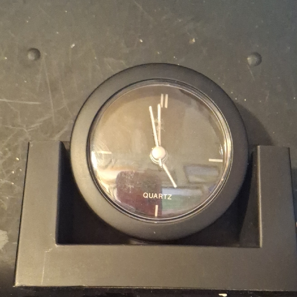 Black Quartz Desk Clock - Minimal Round Design Rotating Tested Working